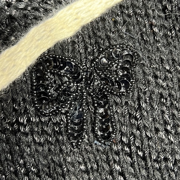 Vintage Parigi Black & White Sweater with Black Sequin Bows - Picture 3 of 3